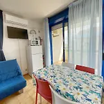 Grazioso N 47 A 100mt Dal Mare ビビオーネ